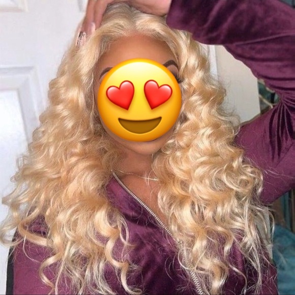 24 inch 13x4 Body Wave 613 Blonde Wig - Picture 1 of 4